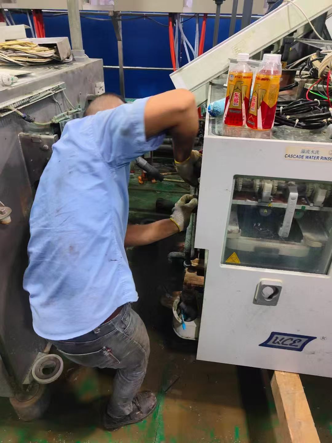 水平线加装磨刷段工程 1